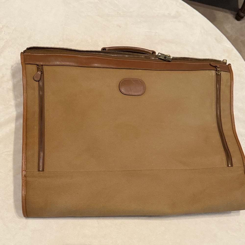 Ghurka marley hodgson garment bag